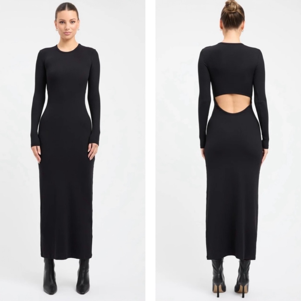 Adika Long Sleeve Ribbed Backless Maxi Dress In Black